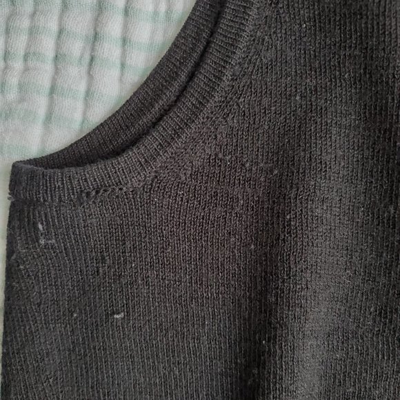 Mexx V-Neck Vest - Picture 2 of 3